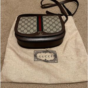 Gucci Ophidia GG small crossbody